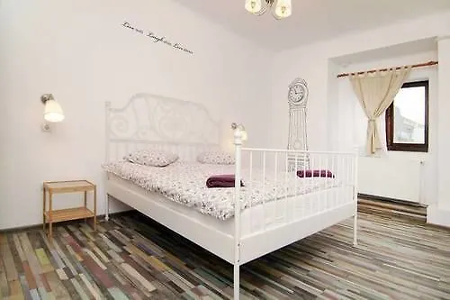 Hostel Little Old Town