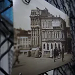 Little Old Town بيت شباب *
