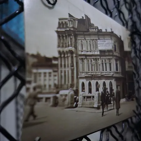 Little Bucharest Old Town Hostel Хостел *