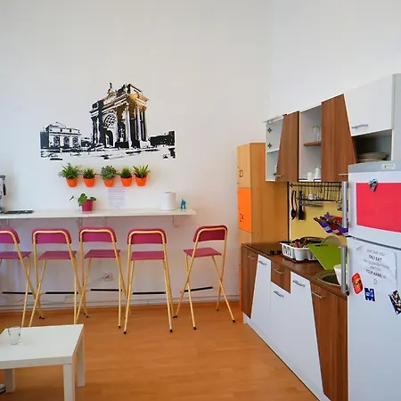 Little Bucharest Old Town Hostel * Бухарест