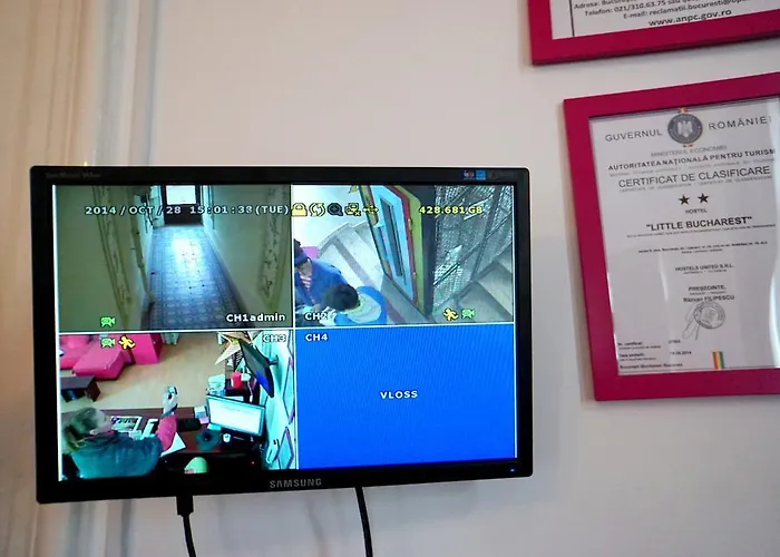 Hostel Little Old Town