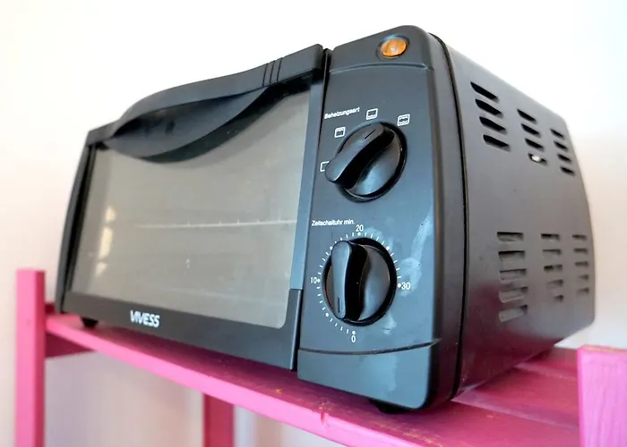 Little Old Town Hostel *